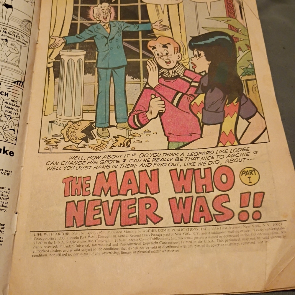 Life with Archie Comic Book - Picture 6 of 9